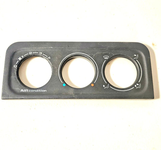 Embellecedor control A/C Volkswagen Golf A3 Mk3 1991-1999 OEM 1H6820076