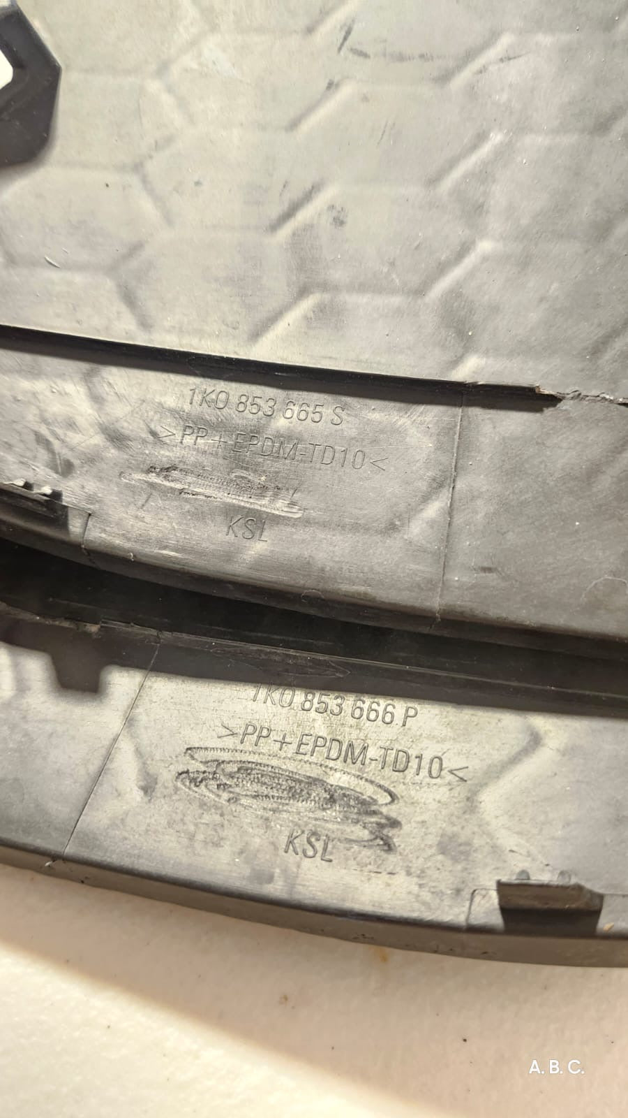 Rejillas Izquierda y Derecha fascia delantera Volkswagen GTi 2005-2010