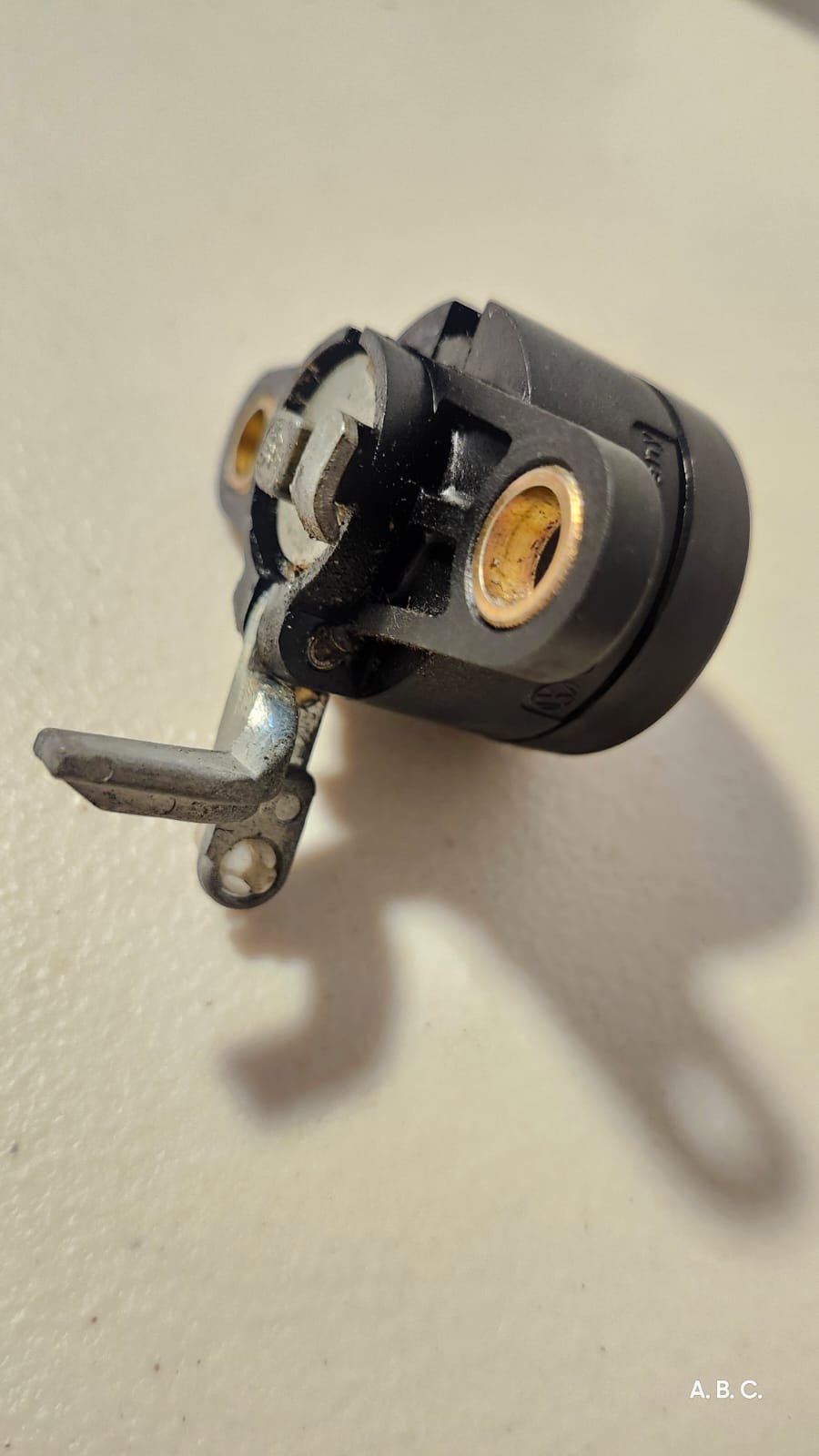 Chapa cajuela Volkswagen Caribe cabriolet 1981-1987 original