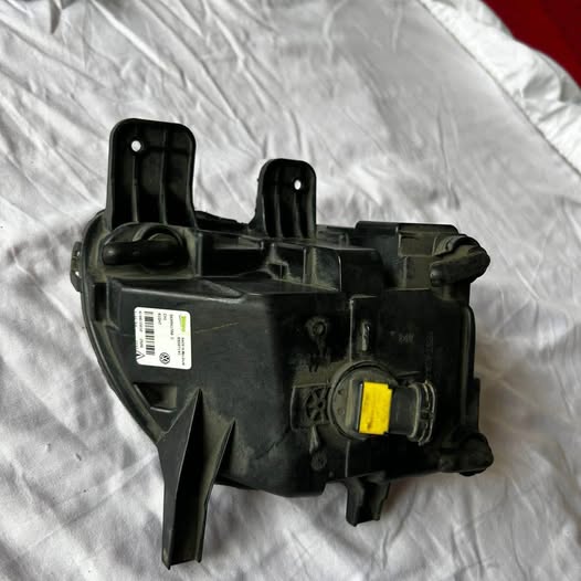 Faro niebla derecho copiloto Volkswagen Golf GtI 2011 OEM
