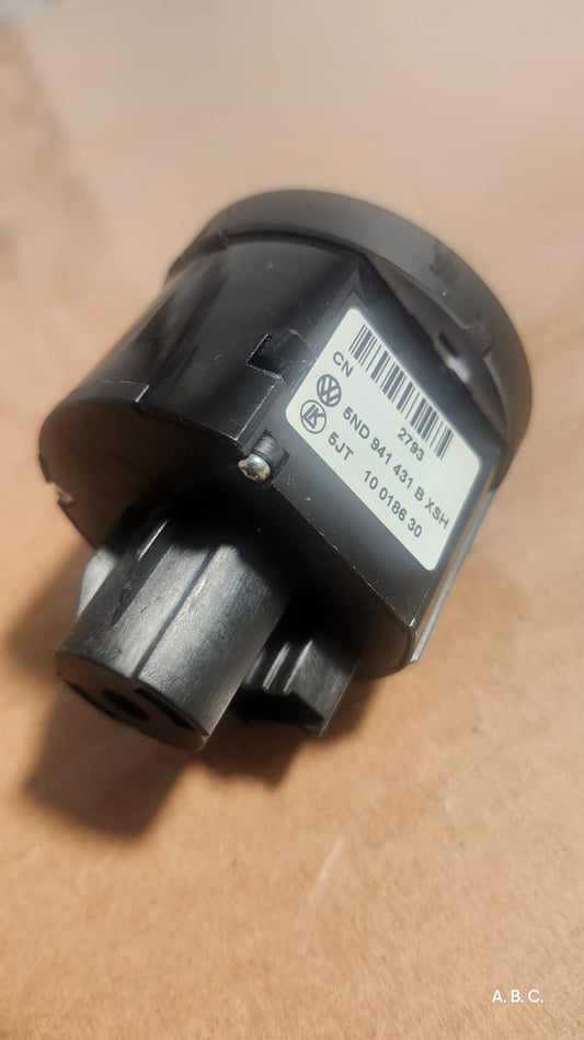 5nd941431B Control luces Volkswagen Bora Gli 2006 2010 Oem