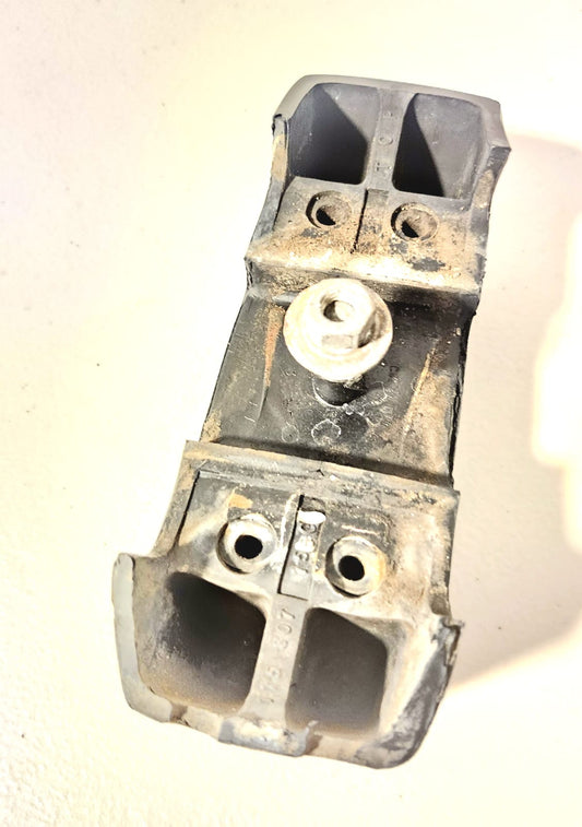 Goma tope Defensas Volkswagen caribe 1985 OEM 175807155C