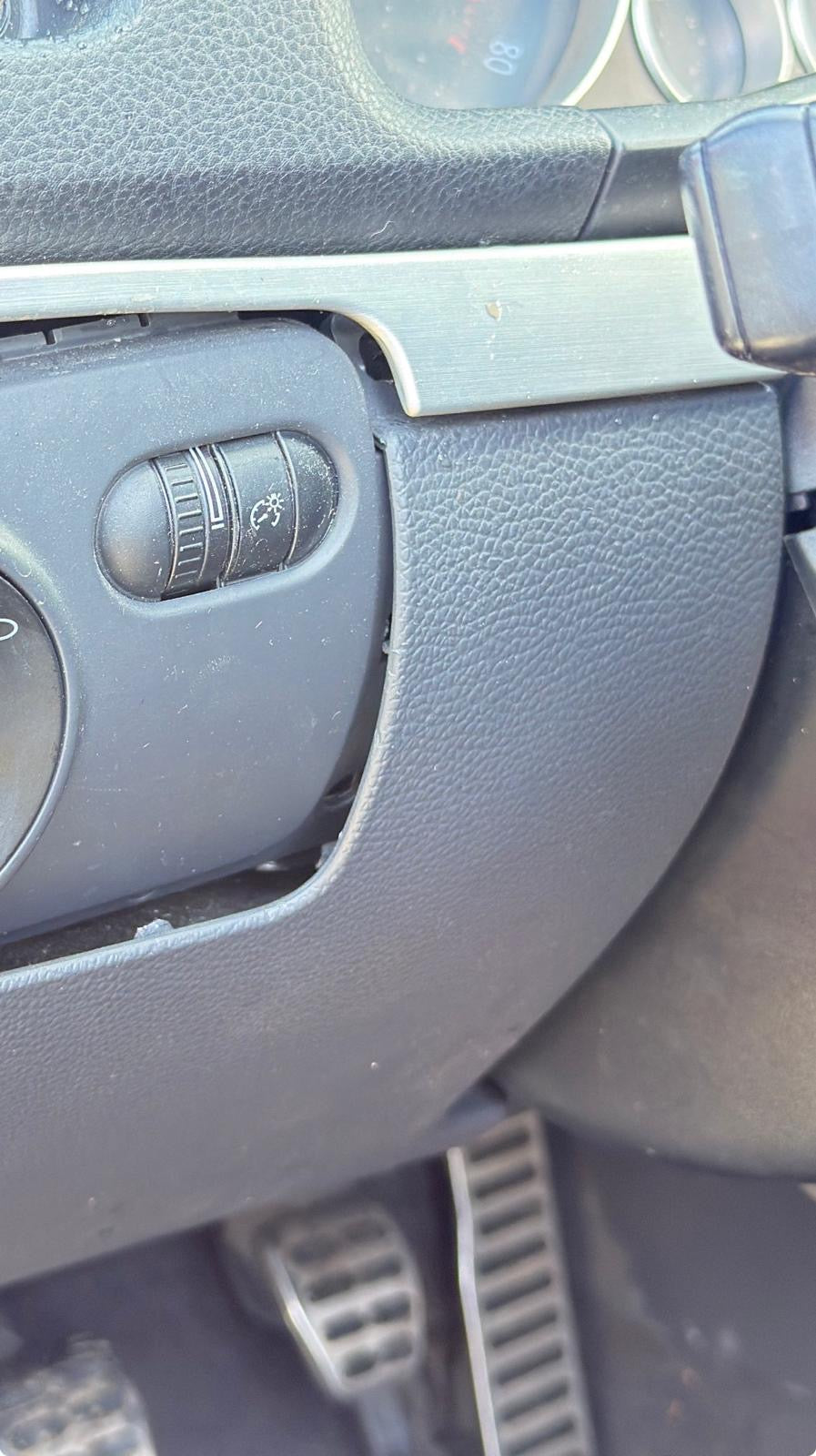 1K0941334 Boton luz interior Volkswagen Bora Gli 06-10 OEM