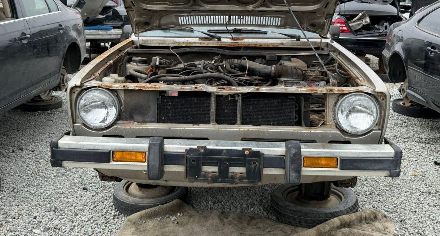 Embellecedores plásticos defensa Delantera Volkswagen Caribe cabriolet 1981-1987 OEM 175807222