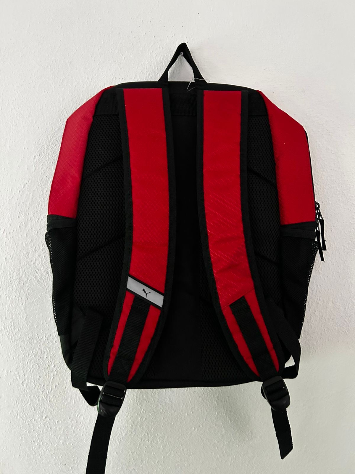 Mochila Puma Original Roja y Negra | Backpack Deportiva para Laptop 15” | Escolar, Gimnasio o Viaje