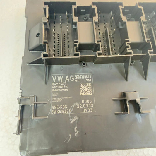 5K0937084J Módulo Bcm Body Control Volkswagen Jetta Tiguan 09-17 OEM