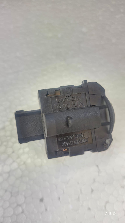 1K0941334 Boton luz interior Volkswagen Bora Gli 06-10 OEM