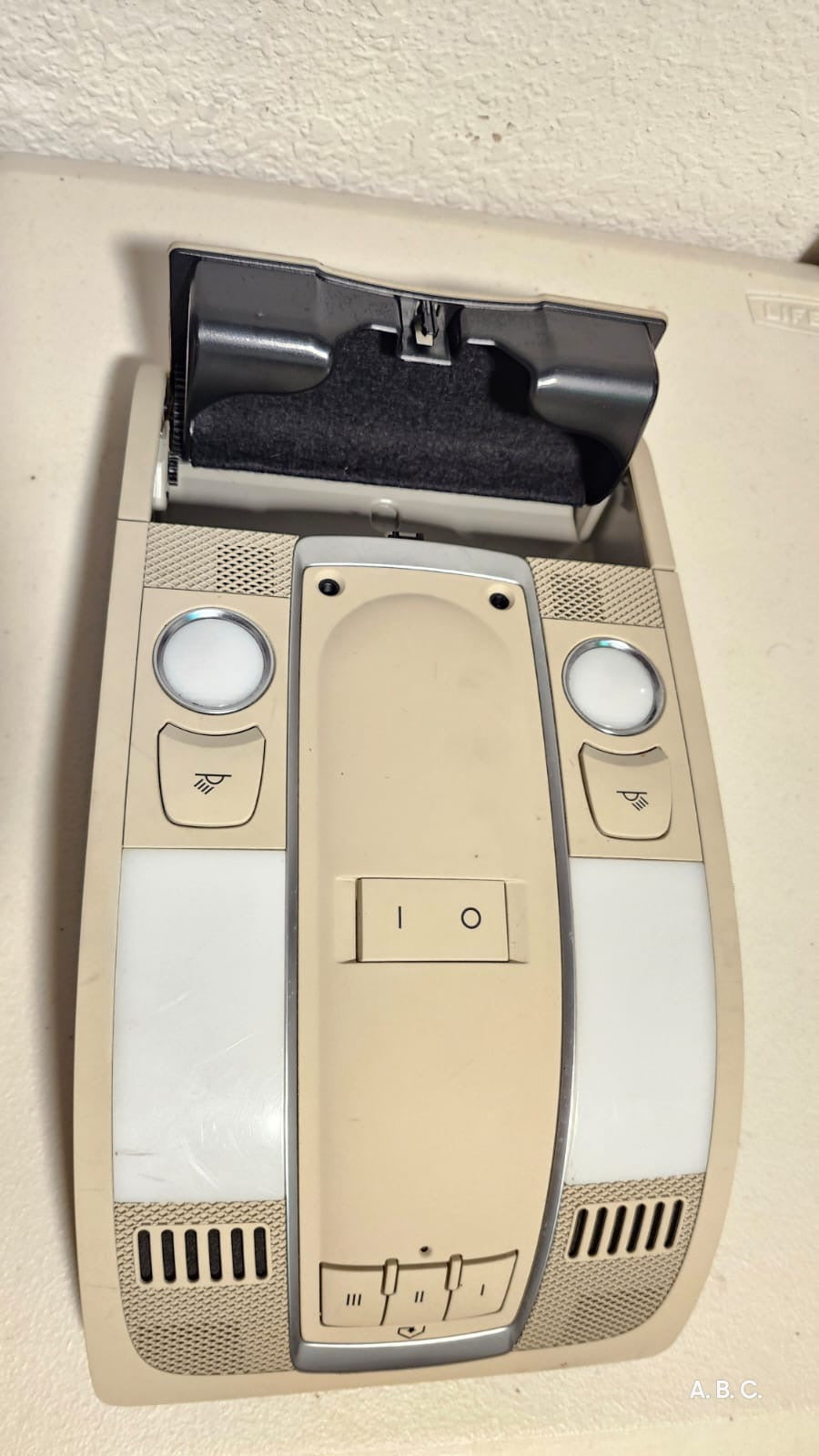 Botón luz quemacocos Audi Q7 2010-2015 4L0947135AC