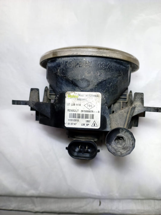 Faro niebla derecho Renault Oroch Fluence 2021 261500097R OEM