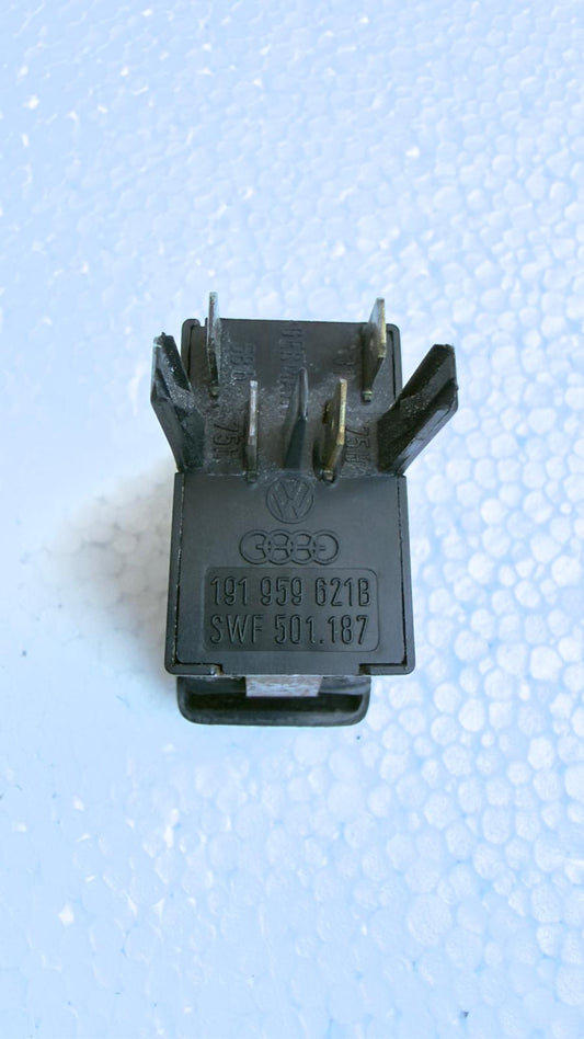 191959621B Botón desempañante trasero Volkswagen Jetta Golf A2 Mk2 85-92