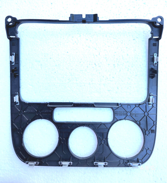 1K0858071 Moldura bisel radio y control A/C Volkswagen Bora Mk5 R32 03-10