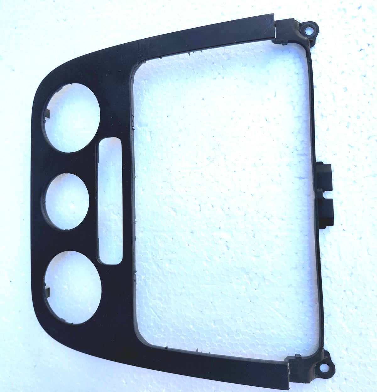 1K0858071 Moldura bisel radio y control A/C Volkswagen Bora Mk5 R32 03-10