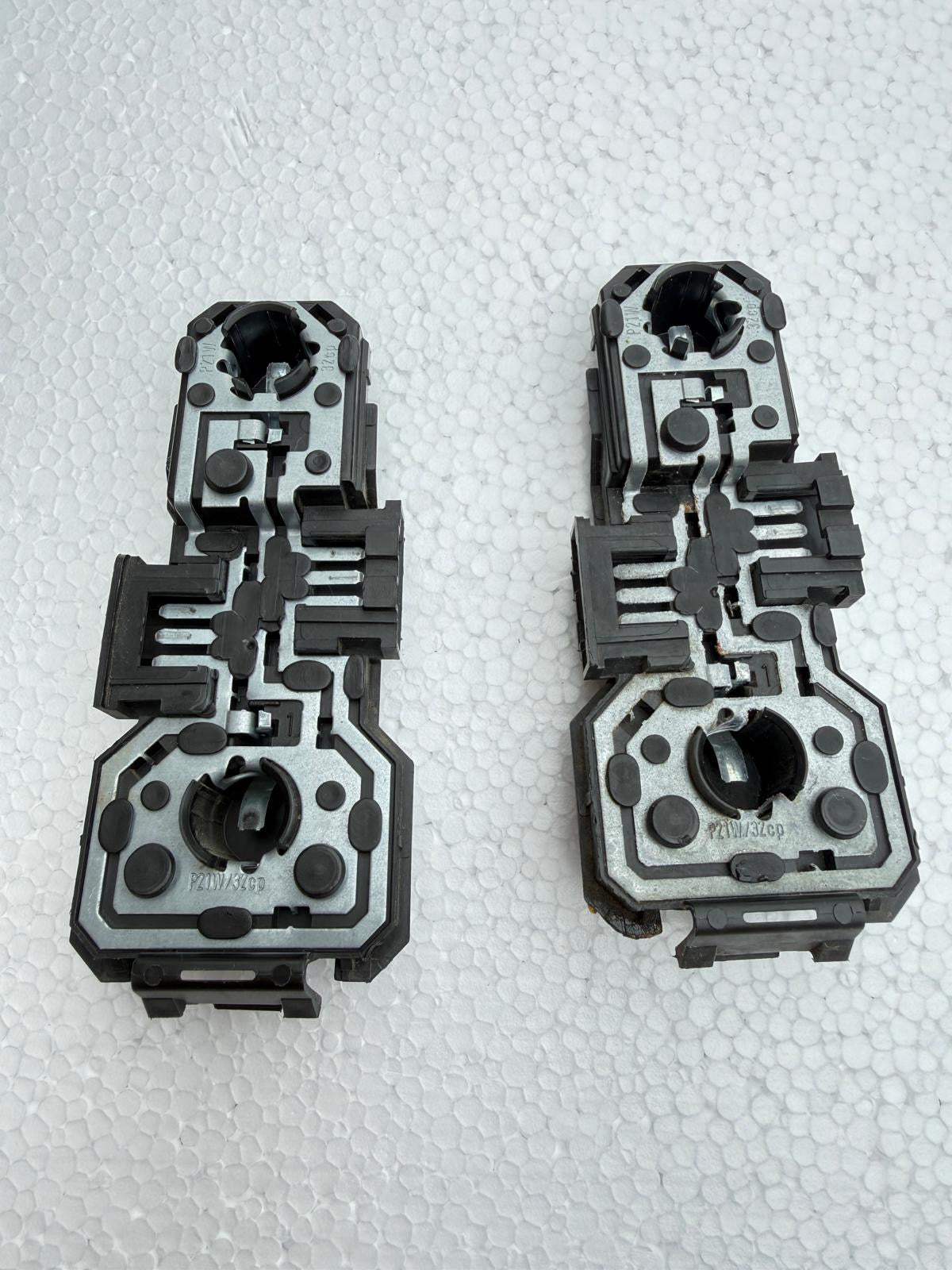 1H5945259 Kit portafocos Interiores Volkswagen Jetta A3 Mk3 OEM