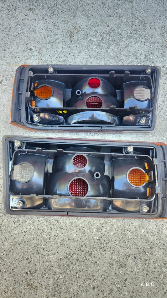 Calaveras Volkswagen Cabriolet caribe 1987 OEM 171 945 096