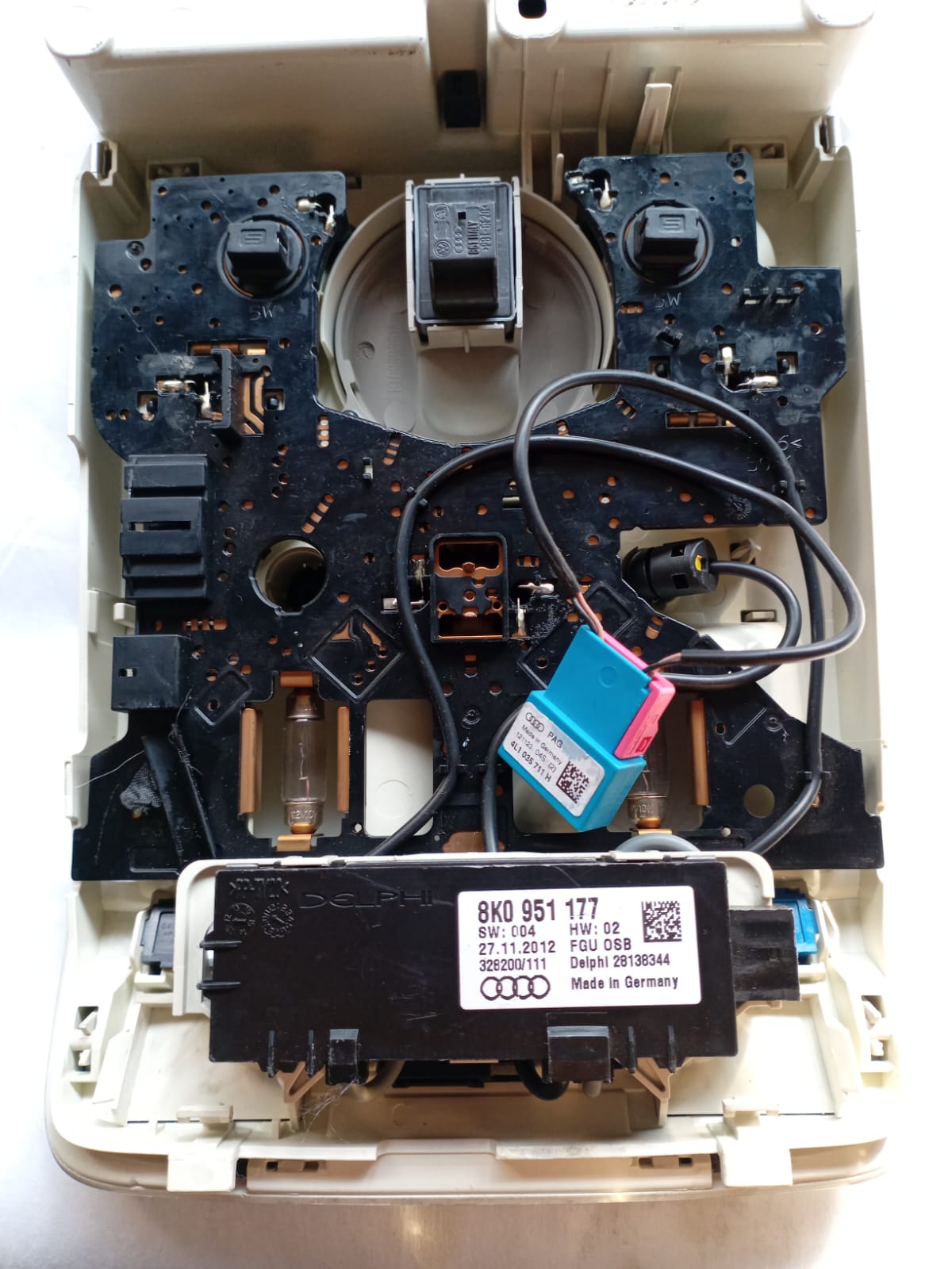 8T0947135 Luz Control Quemacocos Audi A4 A5 Q5 09-17 OEM