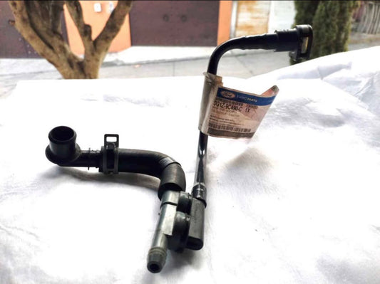 DG1Z-9C490-C Manguera vacío booster frenos Ford Explorer Flex Taurus Lincoln MKS 3.5L o 3.7L