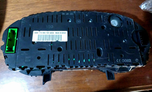 Cluster velocimetro Seat Ibiza Sport 2003-2008 110080105025A OEM detalle