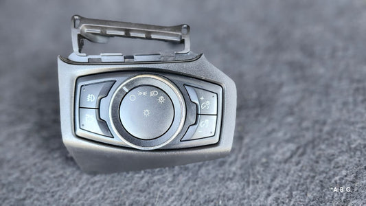 Control Faros luces Ford Focus 12-18 CM5T-13A024-AA