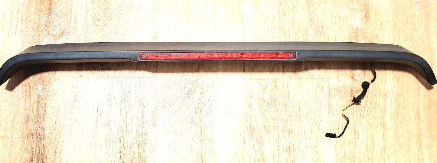 Aleron stop cajuela Volkswagen Golf A3 Mk3 1993 - 1998  OEM 1H6 827 933