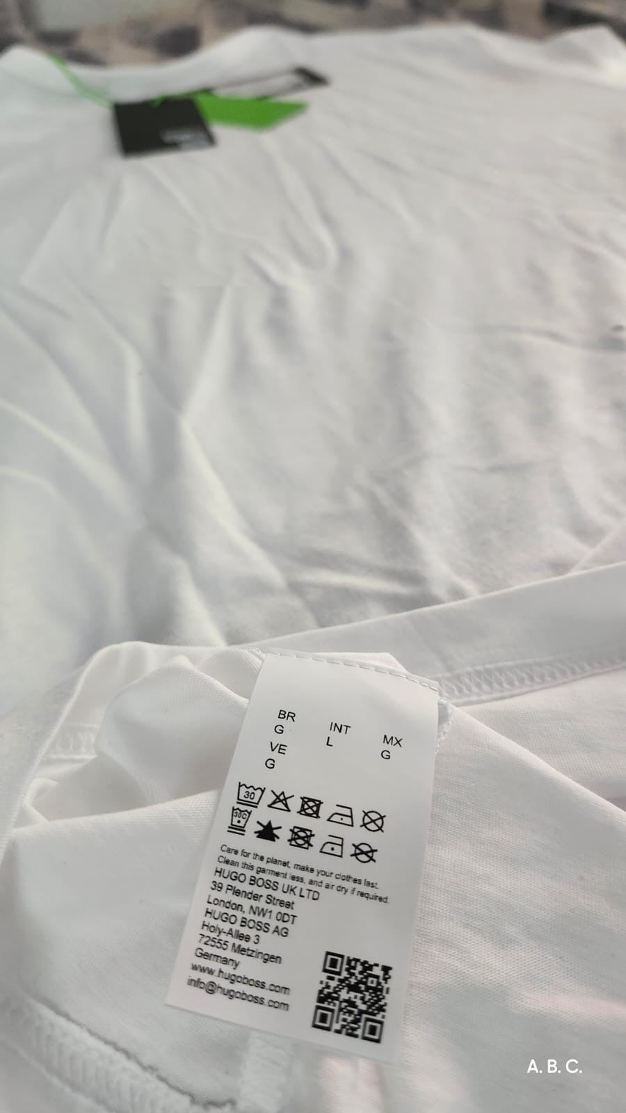 Playera BOSS Hugo Boss Blanca Premium - Authentic Logo Tee (NWT)