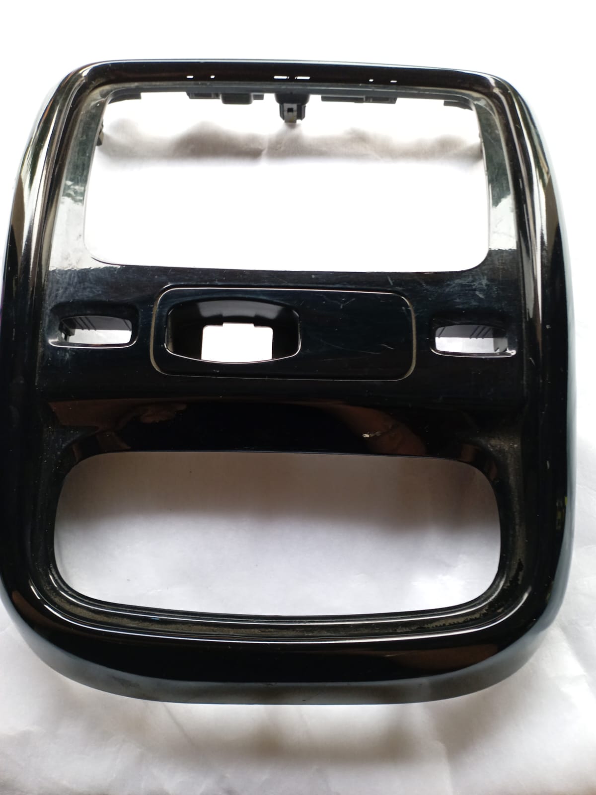 Embellecedor consola Central Renault Stepway Sandero 2013 OEM