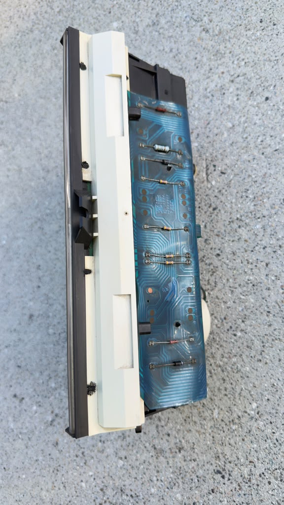 88481413 Cluster Volkswagen Jetta Golf Mk2 A2 OEM