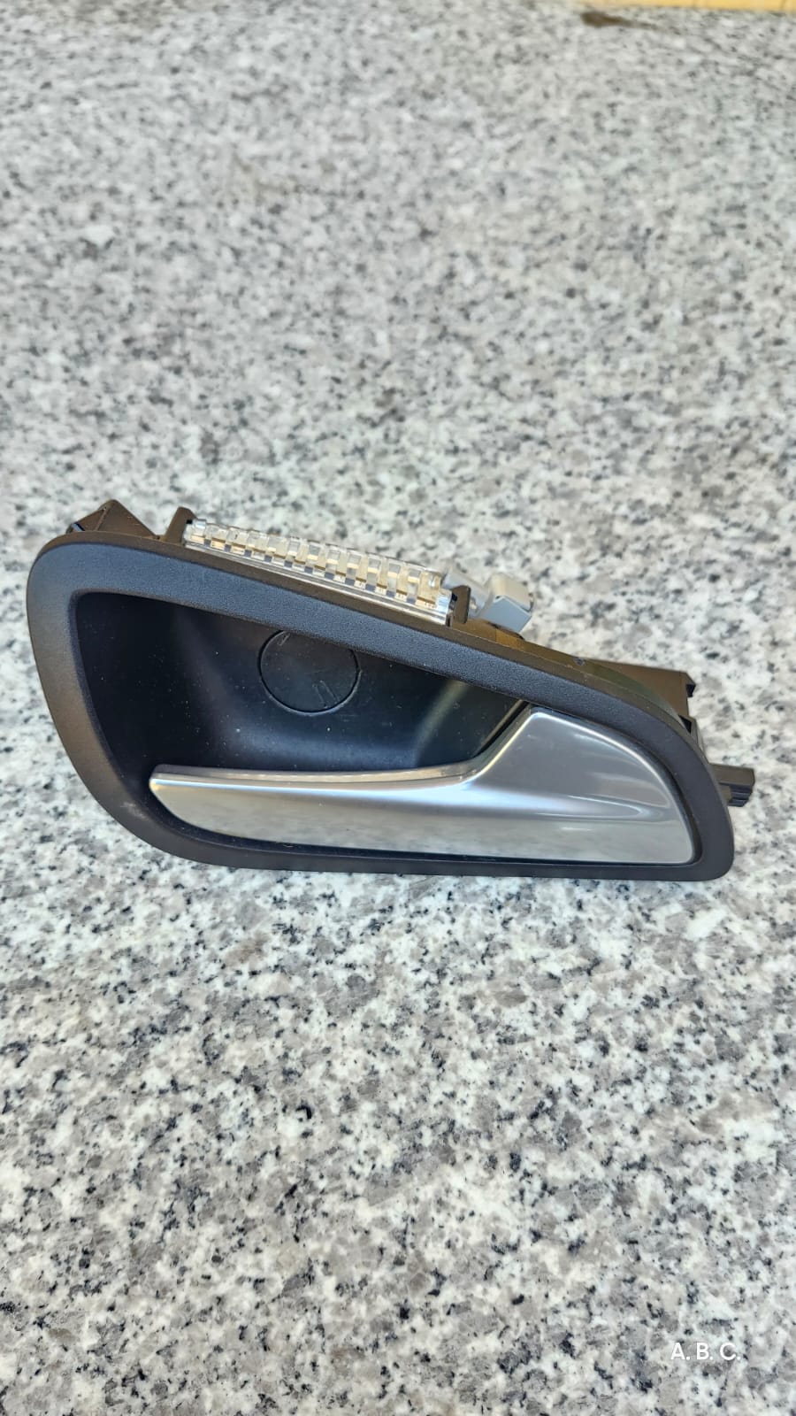 Manija puerta Derecha copiloto Focus OEM AM51-U22600-CDW 2012-2014