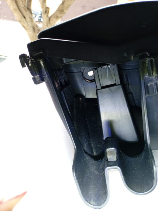 Tapa fusibles Renault Sandero Logan 1.6L 7254069430 OEM