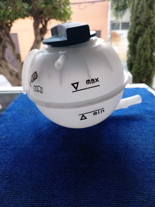 Deposito Anticongelante Volkswagen Gol 09-14 Crossfox 11-17 c/tapon