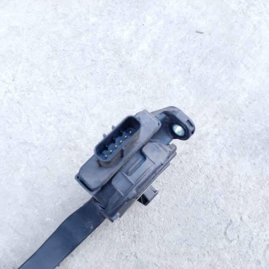 Pedal Acelerador Audi A5 2013 2.0 turbo OEM 8K1723523A