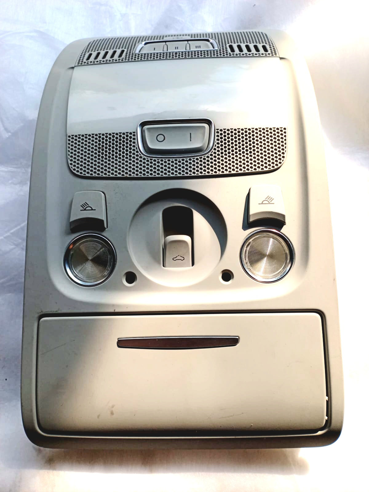 8T0947135 Audi