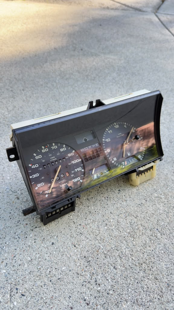 88481413 Cluster Volkswagen Jetta Golf Mk2 A2 OEM