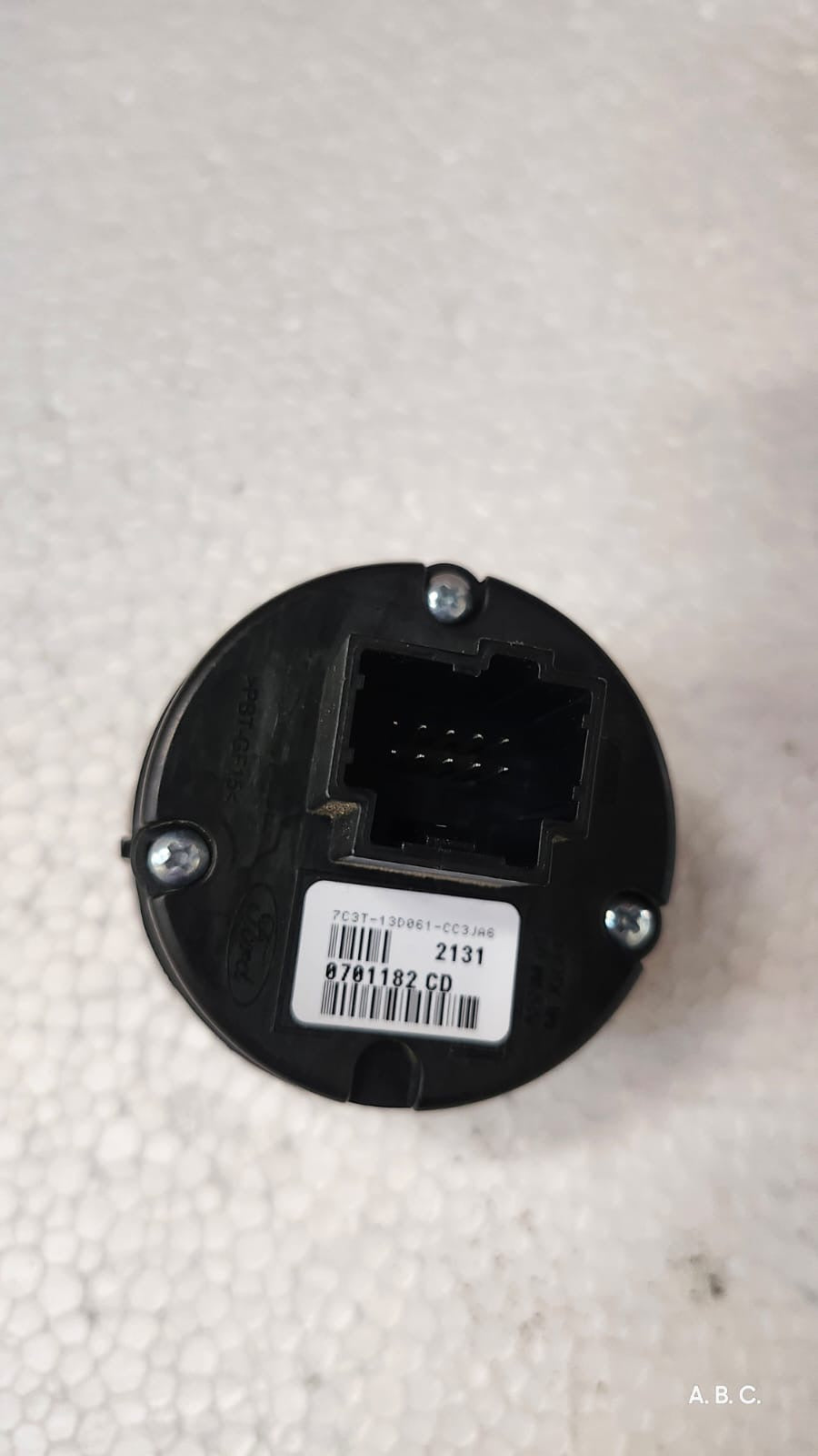 7c3t13d061cc3ja6 Switch control luces Ford Edge 07-10 Oem