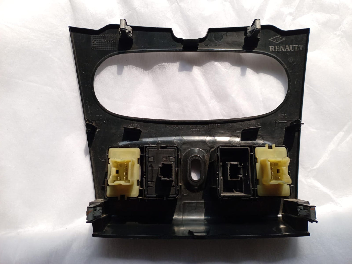 Control central vidrios Renault Logan 15-19 275000884R OEM