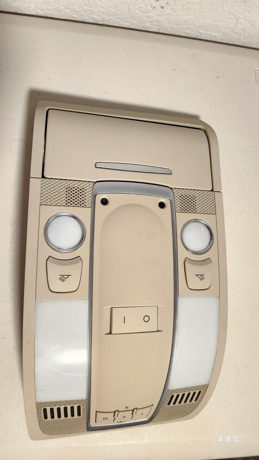 Botón luz quemacocos Audi Q7 2010-2015 4L0947135AC