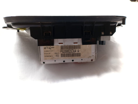 Pantalla consola central Renault Clio 02-10 8200028364A OEM