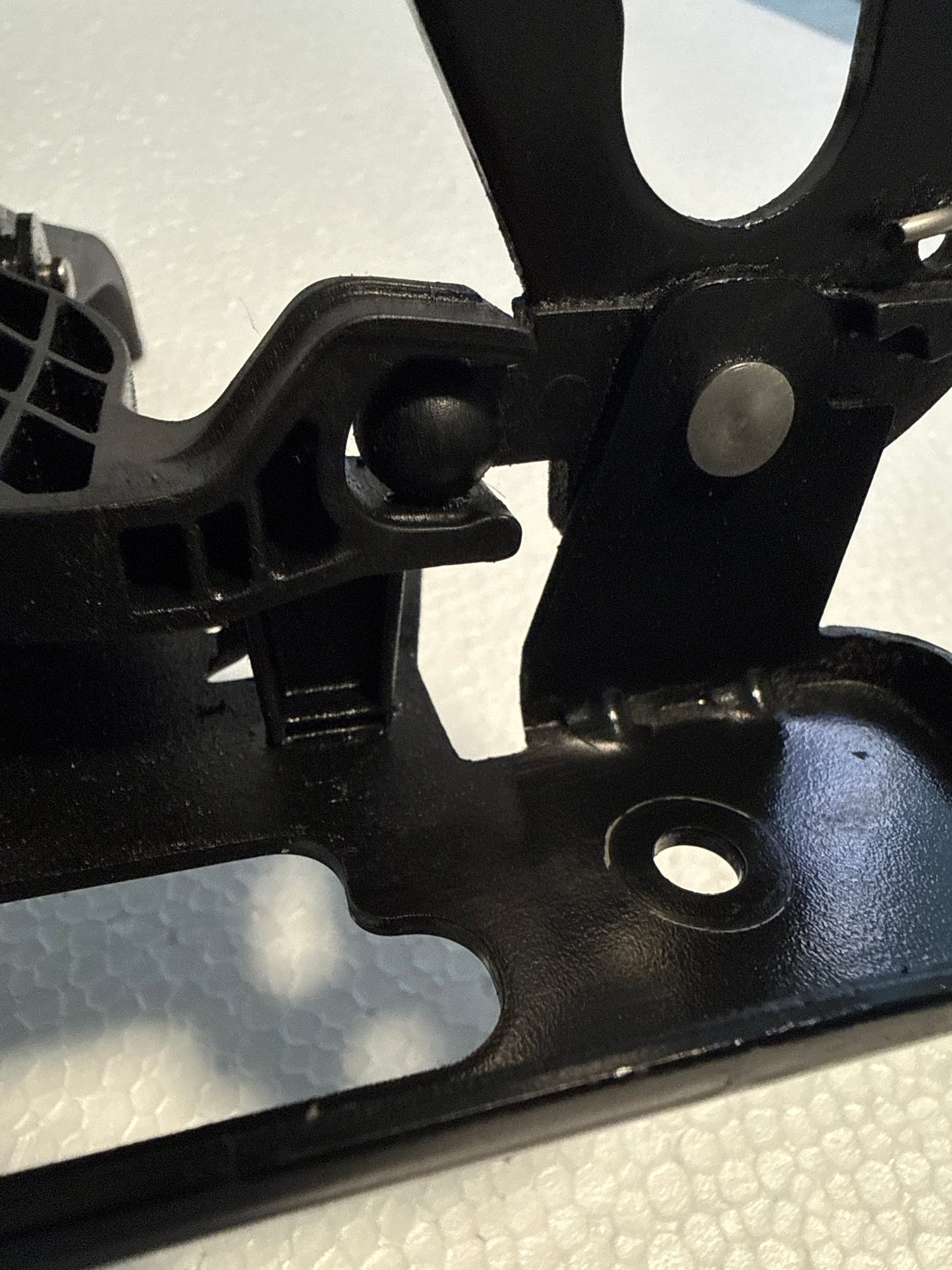 Contra chapa cofre Seat Ibiza Sport 2.0 2003-2009 6L0823480B OEM