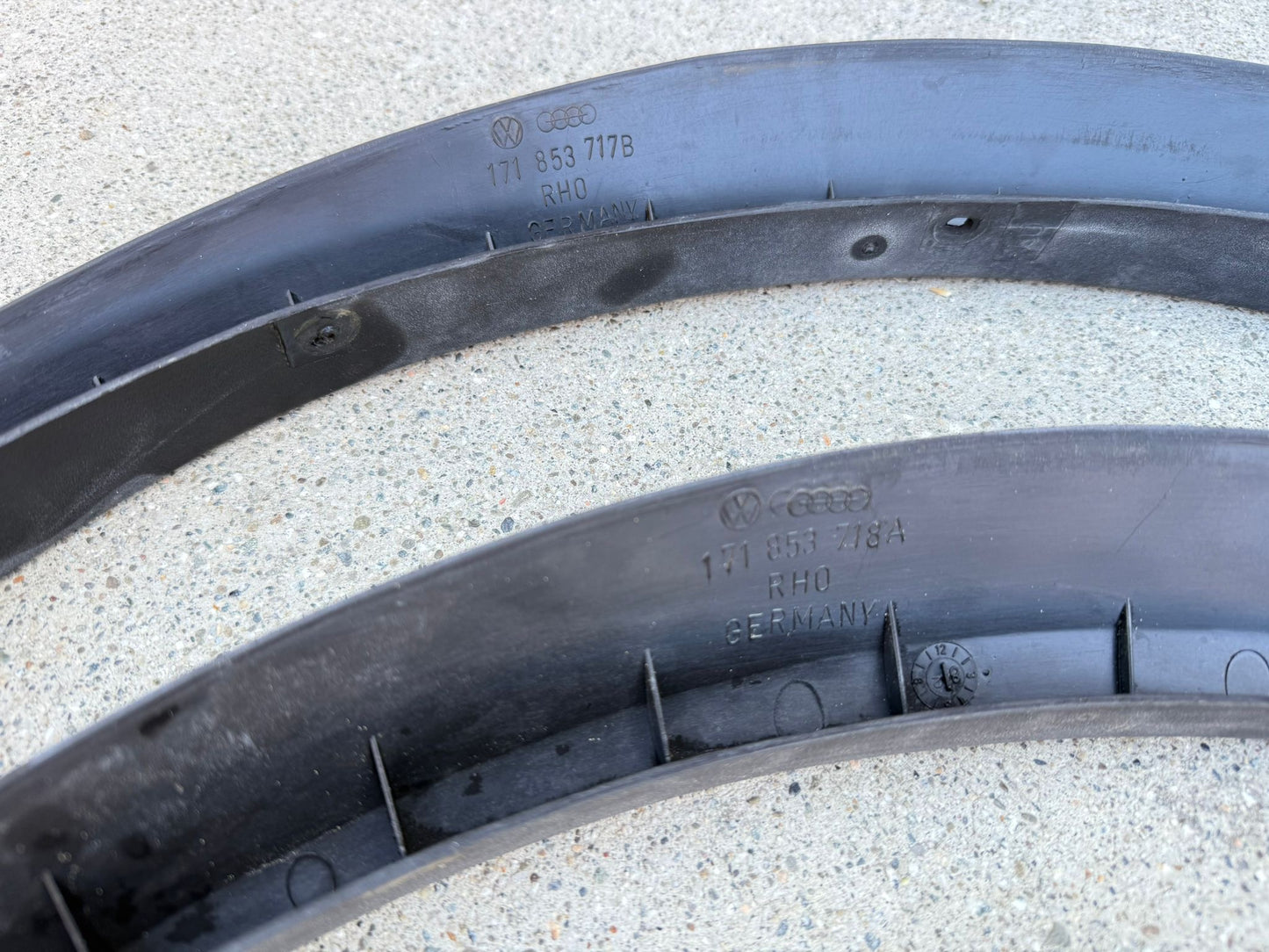 Kit Cantoneras Delanteras Volkswagen Caribe Cabriolet 1985 OEM