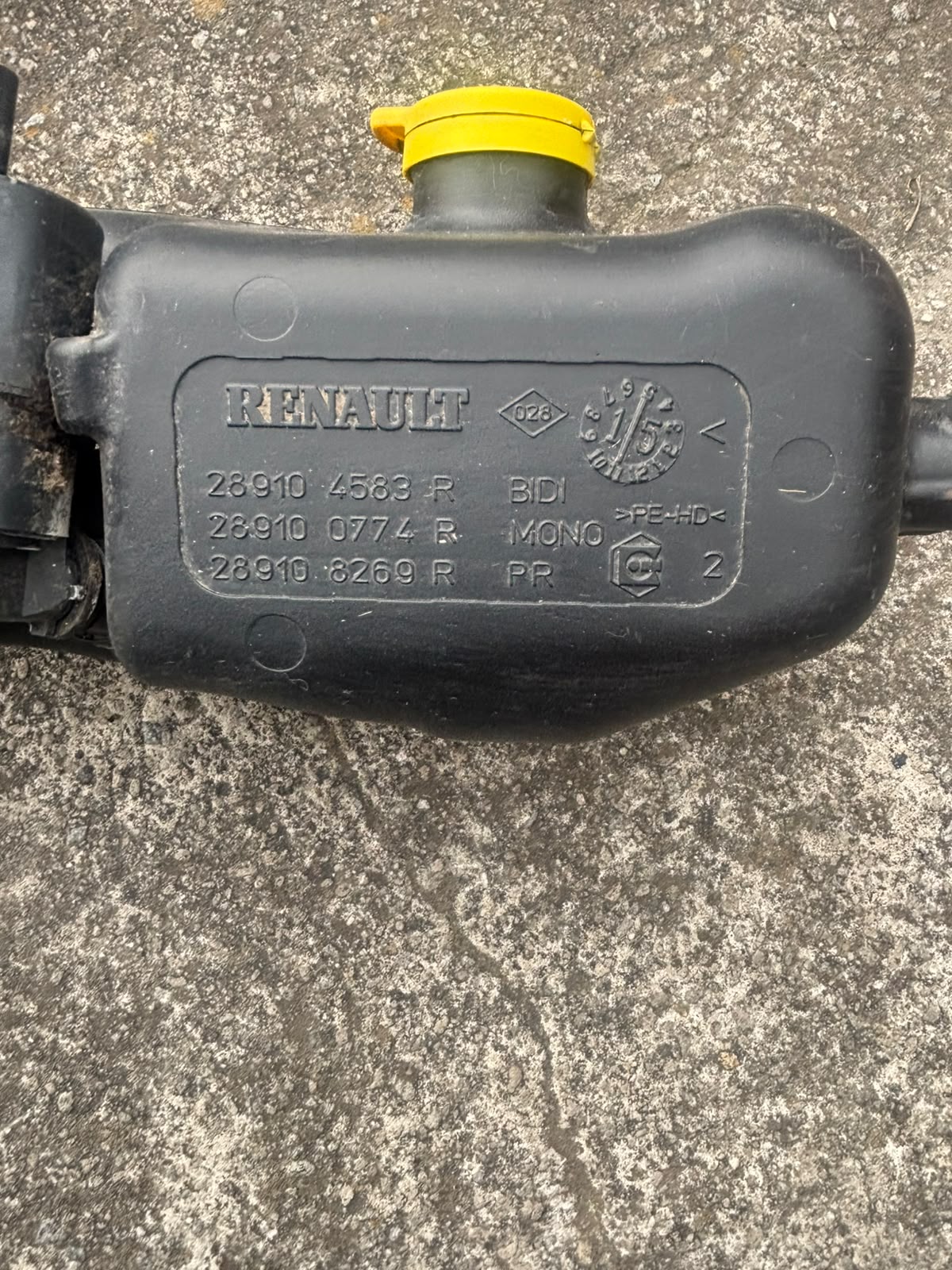 289104583R Deposito limpiaparabrisas Renault Logan 16-19