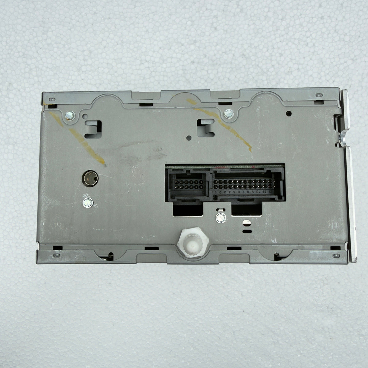 10357894 Estereo Radio chevrolet Trail Blazer 04-05 OEM
