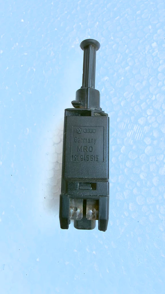 191945515 Bulbo pedal freno Volkswagen Jetta A2 A3 87-95 Pointer 97-08