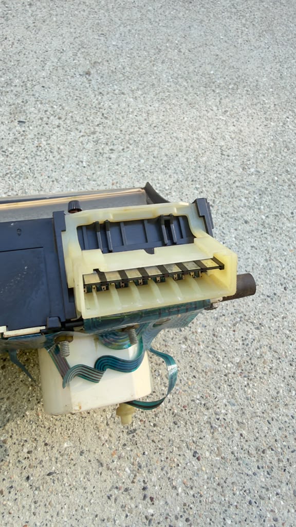 88481413 Cluster Volkswagen Jetta Golf Mk2 A2 OEM