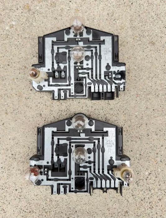 165945257B Portafocos Calaveras Volkswagen Jetta A2 MK2 87-92 hella