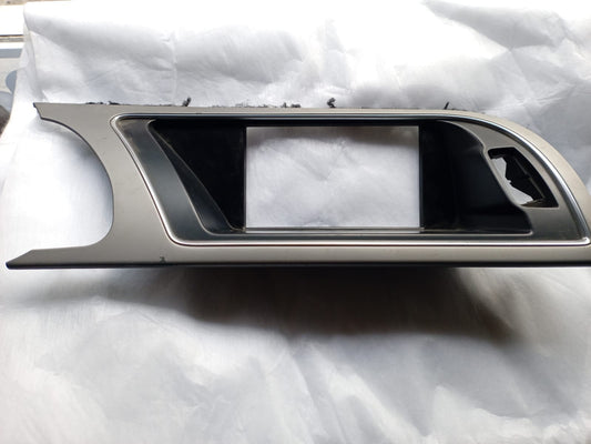 Vista pantalla tablero Audi A5 2008-2012 8T1857186M OEM