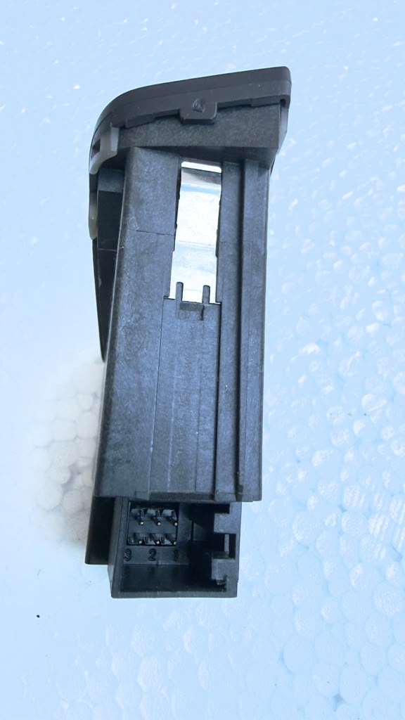 8k1941509A Botón intermitentes Audi A4 A5 10-13