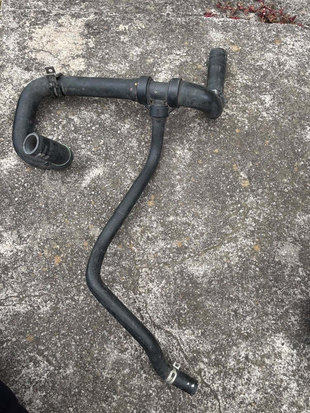8200635618 Manguera pulpo Renault Logan 1.6 2015-2019