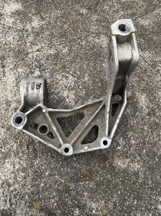 Base soporte horquilla Seat Ibiza sport 2.0 - OEM 6Q0199293D | Becerril Autopartes VW (2)