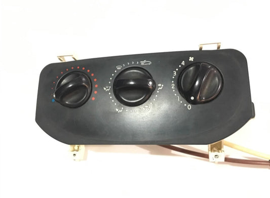 Control aire defroster Nissan platina Renault Clio 02-10 1.6Lts | Becerril Autopartes VW