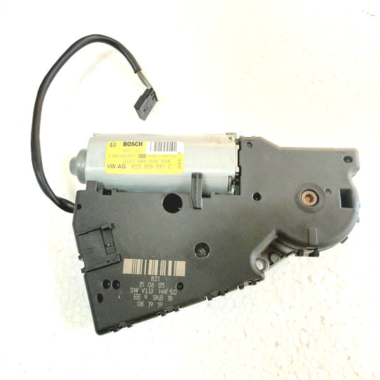 8D0959591C Motor apertura quemacocos Volkswagen Bora 99-11