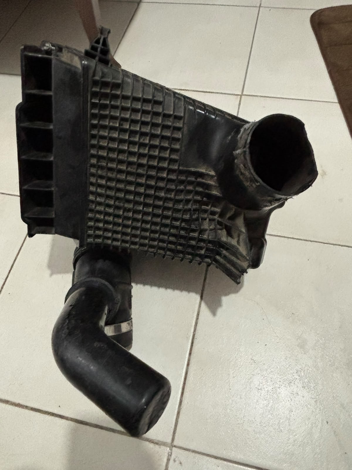 8200176558 Porta filtro aire Renault Megane Oem